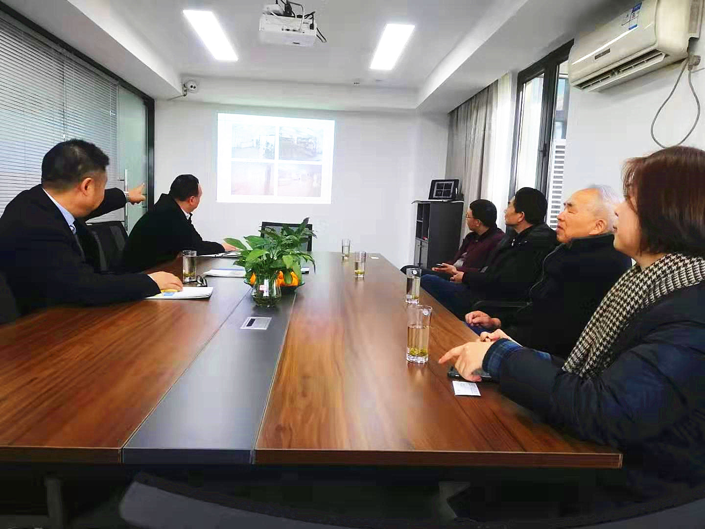 黄友源主任对德仁康复未来的发展满怀期待,希望我们在以后的工作中不